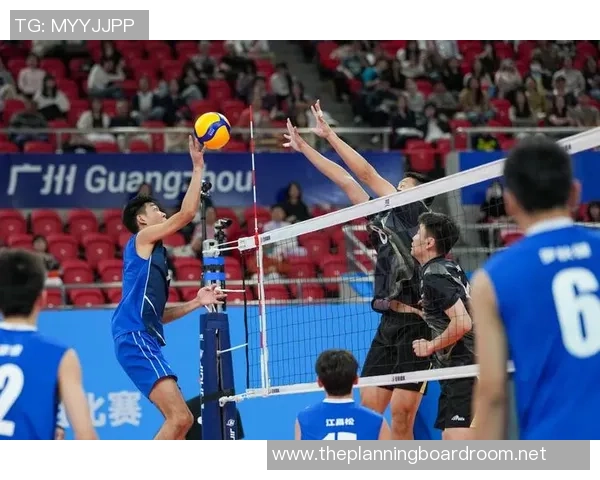 排球战术：重庆排球队的包夹体系