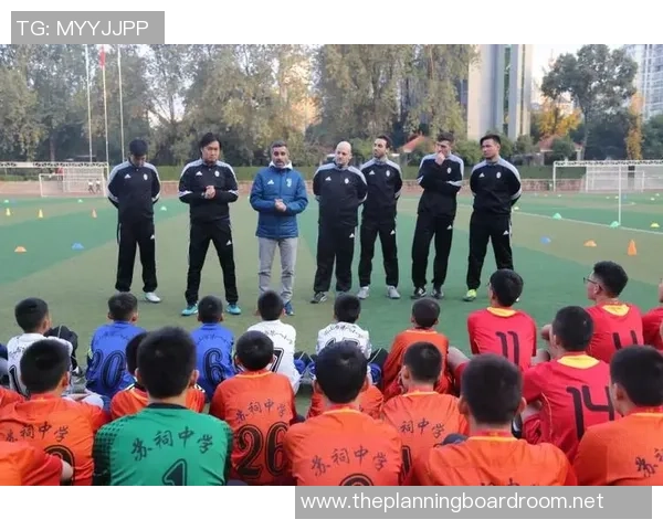 热议足球：成都足球队的团队协作变革